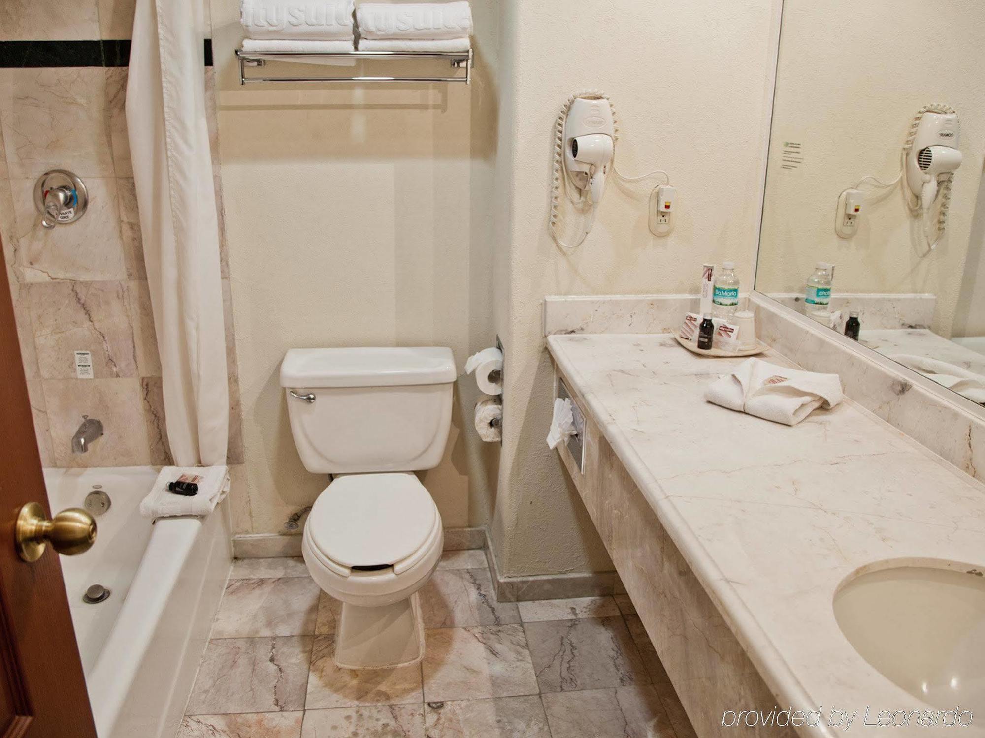 Sierra Suites By Hp Hotels San Luis Potosi Exterior photo